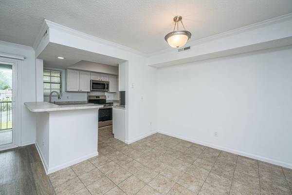 1835 Villa Maison #D, Mount Pleasant, SC 29464
