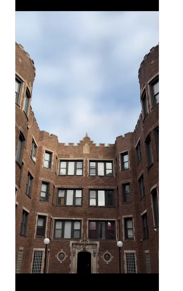 8145 S Drexel Ave, Chicago, IL 60619-4137