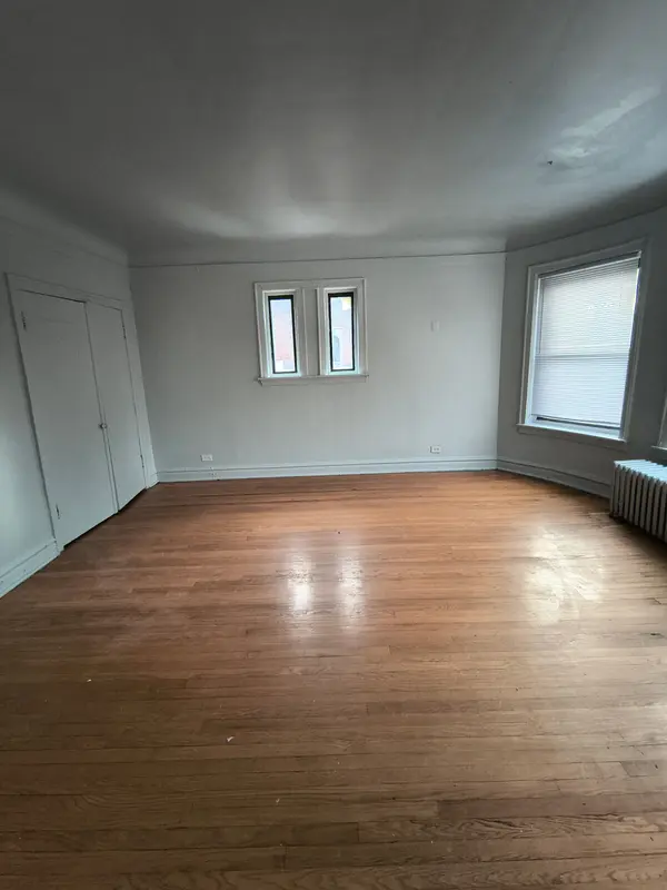 8145 S Drexel Ave, Chicago, IL 60619-4137