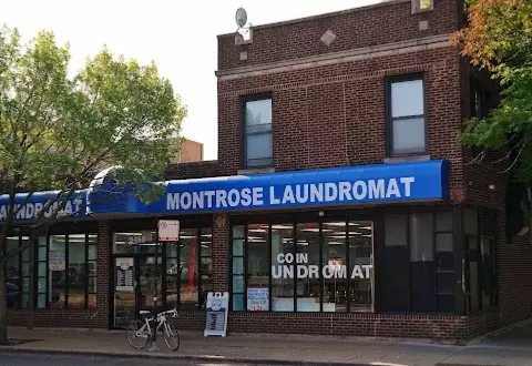 Chicago, IL 60618-1137,3459 W Montrose Ave