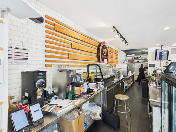 5008 N Lincoln Ave #5012, Chicago, IL 60625-3653