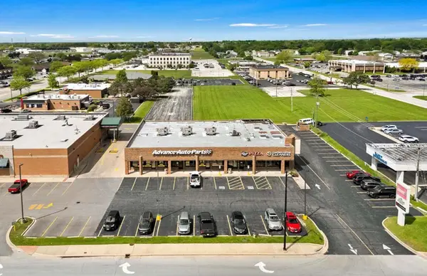 507 N Convent St, Bourbonnais, IL 60914-1329