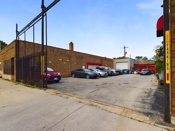 9540 S Vincennes Avenue, Chicago, IL 60643