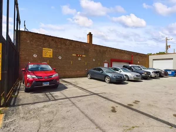 9540 S Vincennes Avenue, Chicago, IL 60643