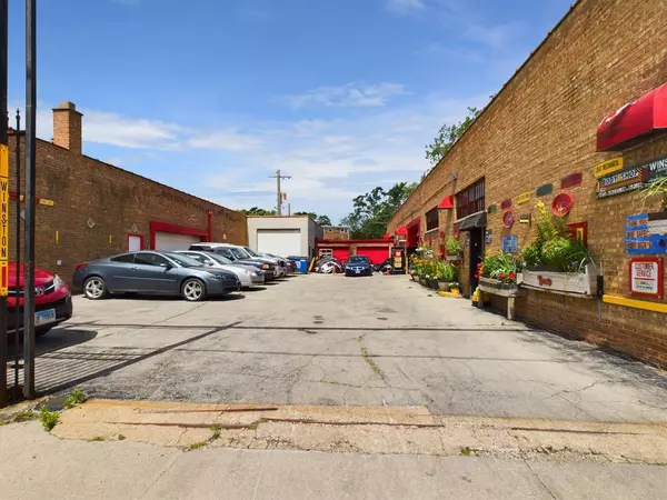 9540 S Vincennes Avenue, Chicago, IL 60643