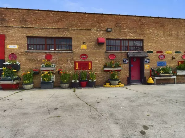 9540 S Vincennes Avenue, Chicago, IL 60643