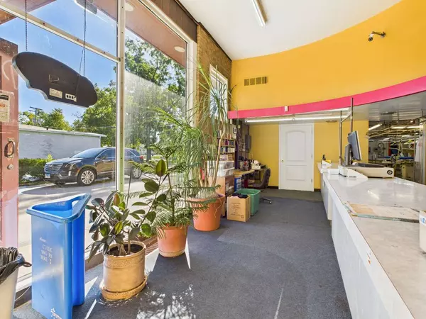 348 W 14th Street, Chicago Heights, IL 60411