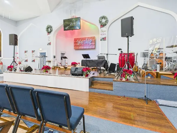 1651 N Karlov Avenue, Chicago, IL 60639