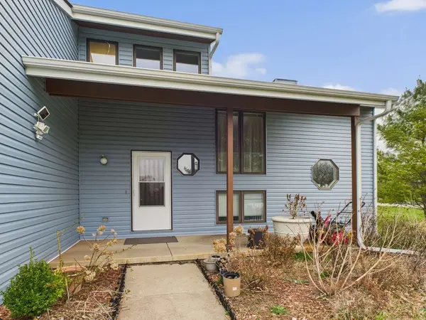 15840 Overlook Lane, Huntley, IL 60142