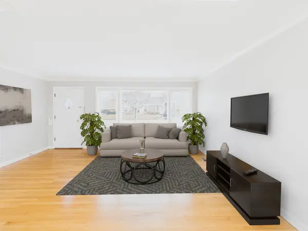 1605 E Frederick Street, Arlington Heights, IL 60004