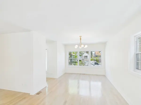 6707 W Imlay Street, Chicago, IL 60631
