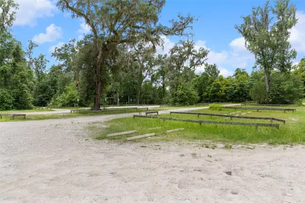 6440 CEDAR LN, Brooksville, FL 34601