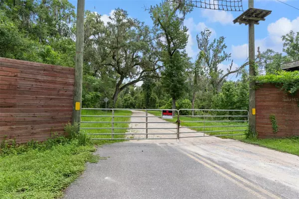 6440 CEDAR LN, Brooksville, FL 34601