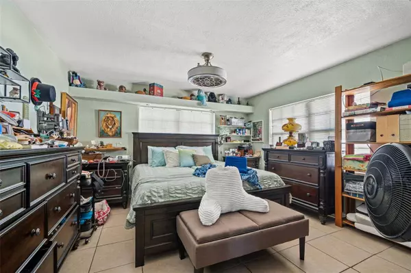 5605 PATTERSON RD, Riverview, FL 33578