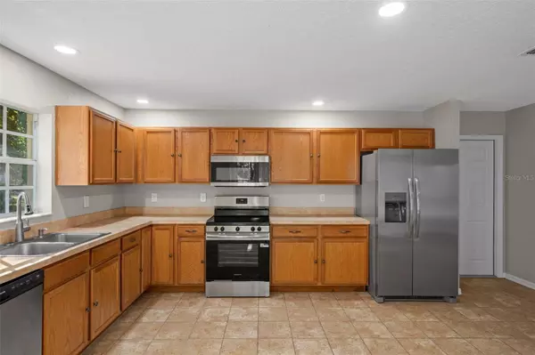 13388 GLORY LN, Brooksville, FL 34614