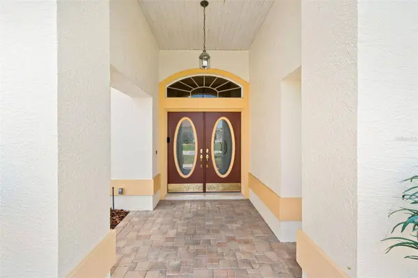 8420 MAYBELLE DR, Weeki Wachee, FL 34613