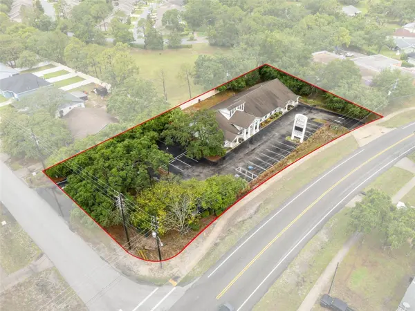 1377 DELTONA BLVD, Spring Hill, FL 34606