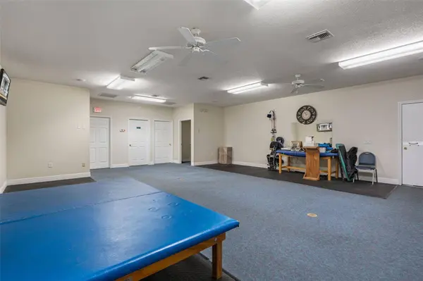 1377 DELTONA BLVD, Spring Hill, FL 34606