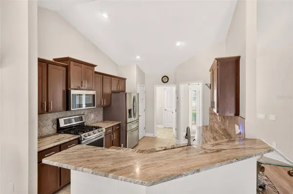 9796 PEPPER TREE TRL, Wildwood, FL 34785
