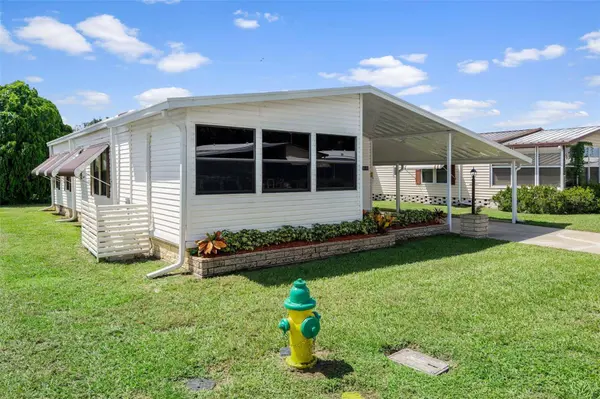 35106 MCCULLOUGHS LEAP, Zephyrhills, FL 33541