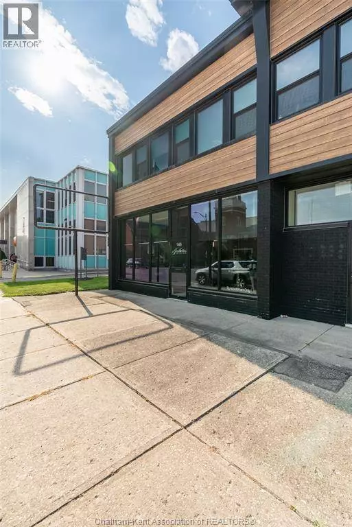 146 Wellington ST West #1, Chatham, ON N7M1J3