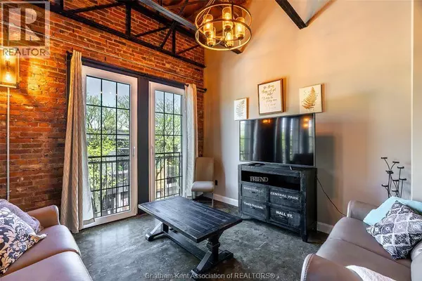 140 King ST West #301, Chatham, ON N7M1E3