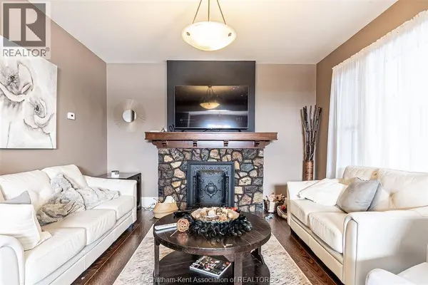 266 Grand AVENUE West, Chatham, ON N7L1C1