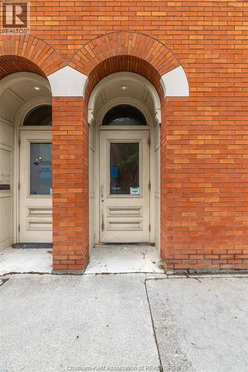 138 King ST West #203, Chatham, ON N7M1E3