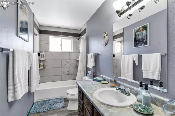 2119 Morningside DR, Canon City, CO 81212