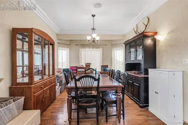 193 Top Notch TRL, Penrose, CO 81240