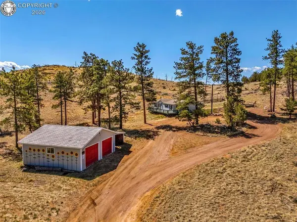 463 32nd TRL, Cotopaxi, CO 81223
