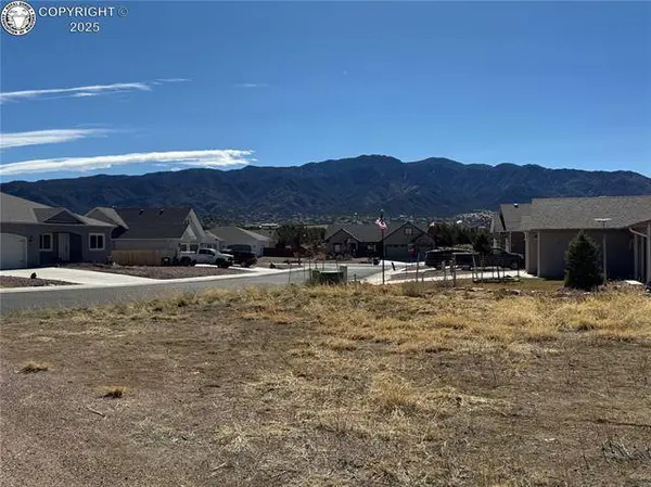 409 Gold Canon RD, Canon City, CO 81212
