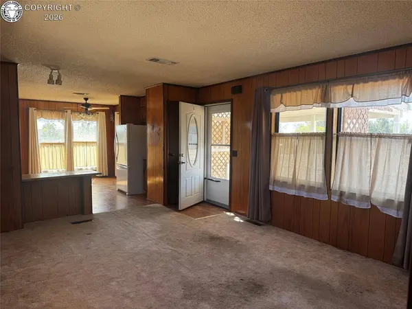 405 Illinois ST, Penrose, CO 81240