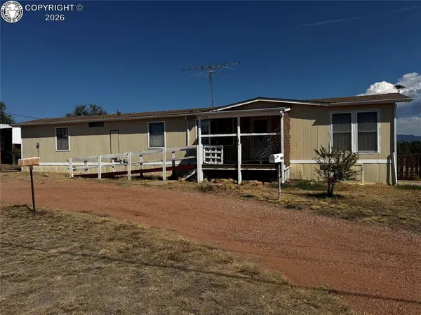 405 Illinois ST, Penrose, CO 81240