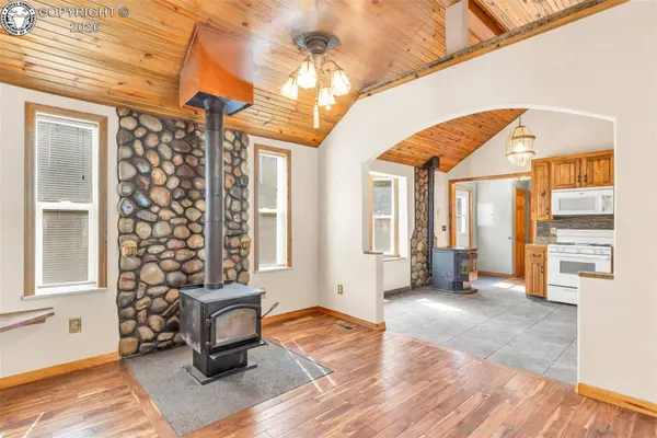 107 N Frazier AVE, Florence, CO 81226
