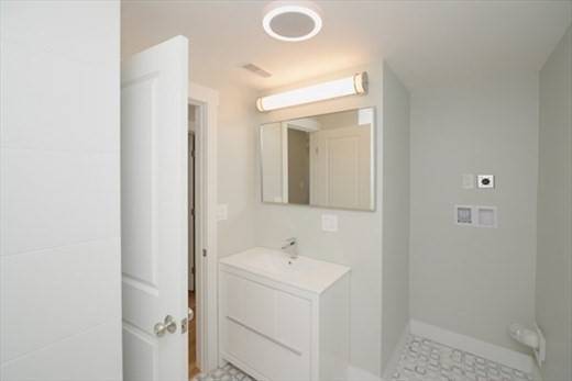 97 Robey St #A, Boston, MA 02125