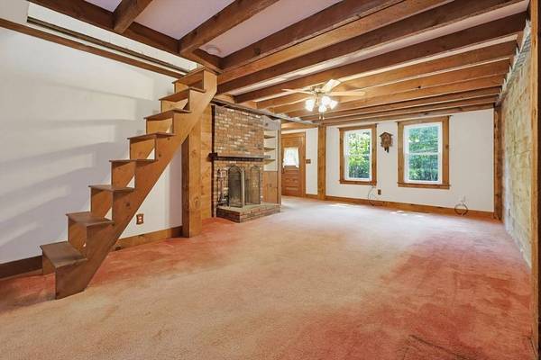 525 Clark St, Gardner, MA 01440