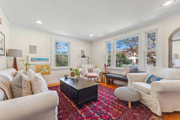 7 Breakneck Hill Rd, Southborough, MA 01772