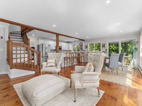 105 Crockett Road, Upton, MA 01568