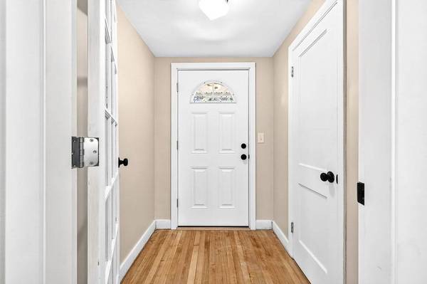 551 Pleasant Street, Paxton, MA 01612
