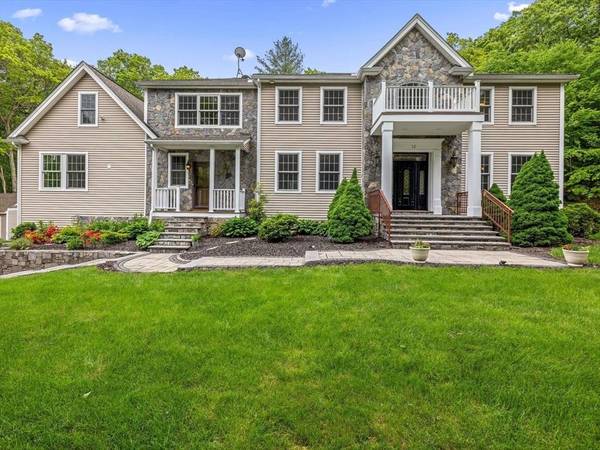 12 Breton Road, Upton, MA 01568