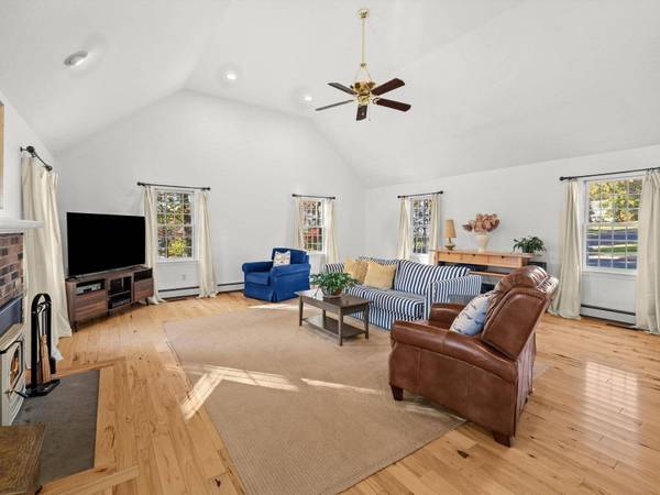 52 Blanchard Road, Grafton, MA 01519