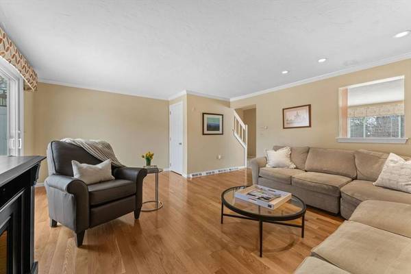 20 Hartshorn Place #20, Walpole, MA 02081
