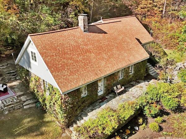 157 Parkerville Rd, Southborough, MA 01772
