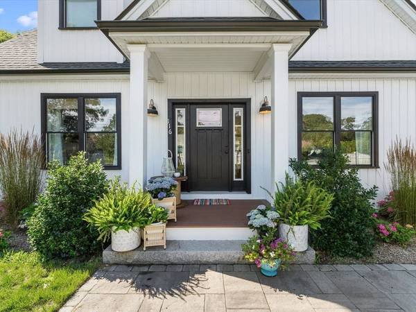 116 Sisson Rd, Harwich, MA 02646