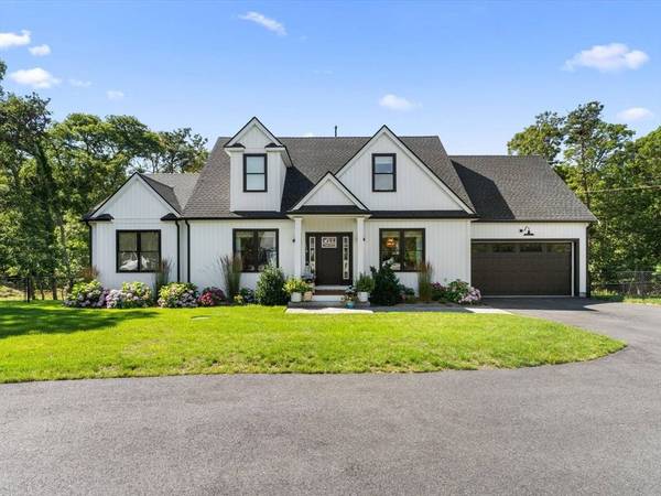 116 Sisson Rd, Harwich, MA 02646