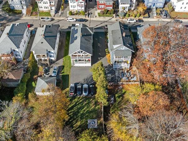 11 Hillview Ave, Boston, MA 02131