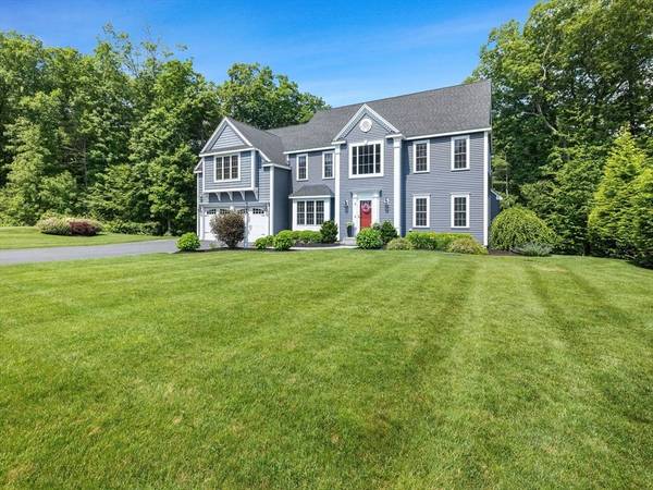 8 Leeds Way, Southborough, MA 01772
