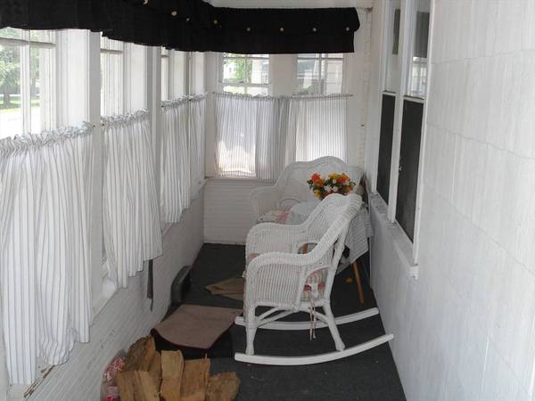 17 Tampa St, Worcester, MA 01604