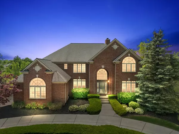 001-5847 Majestic Oaks Dr-1